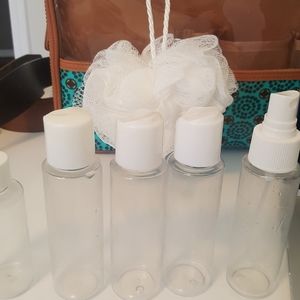 Kenneth Cole Reaction- Hanging Toiletry Bag